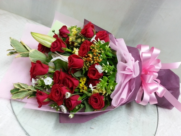 8��4��(������)